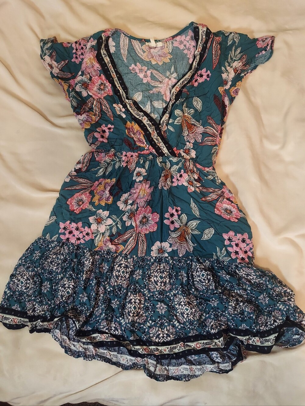 Beautiful Maurice's XS Floral Dress